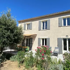 Vakantiehuis Villa Spacieuse Avec Terrasse Et Vue Mont Ventoux, Entrechaux